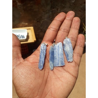Pingente/Colar de cristal de Cianita Azul