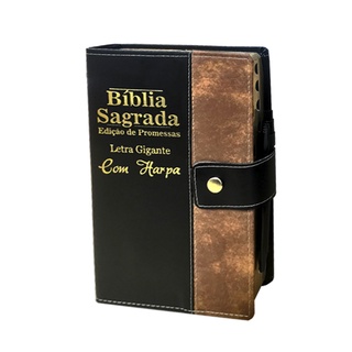 Bíblia Sagrada Letra Gigante - Preto C/ Caramelo - Botão e Caneta Revista e Corrigida - Com Harpa- 14x21 cm