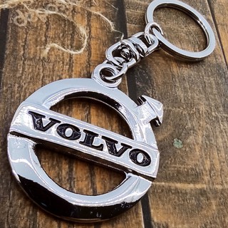 Chaveiro Volvo Especial em Metal Cromado e Pintura Esmaltada Modelo Premium com Girador (1)