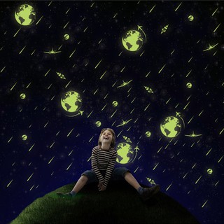 Arte de parede de adesivo com estrelas luminosas para decoração de quarto infantil (6)