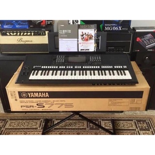 Brand new original Brand new Yamaha PSR S775 88 keys portable grand digital keyboard with warranty