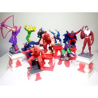 Brinquedos Xadrez Marvel - Personagens variados