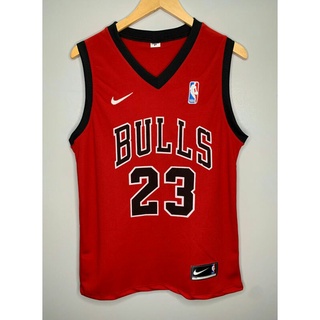 Camisa Regata Basquete Símbolo Bordado NBA Chicago Bulls Vermelha/Branca/Preta Qualidade Premium (1)