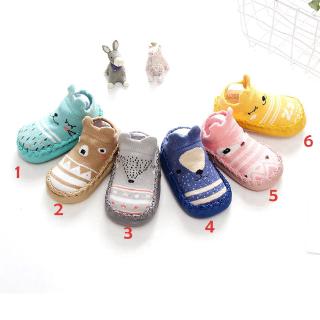 Sapato/Meia de Chão com Sola Macia/ Antiderrapante para Bebê / Criança (2)