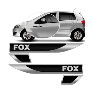 Par Emblema Lateral Resinado Aplique Adesivo Paralama Porta VW Fox