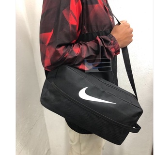 Bolsas mochilas Nikes porta chuteira academia 3 em 1 com alça de mão e transversal