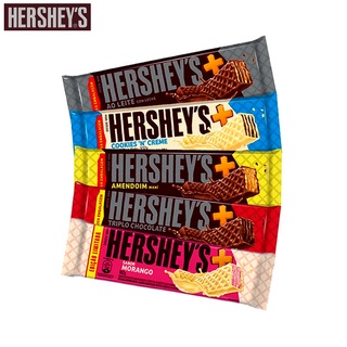 Chocolate com wafer Hershey's Mais 102g sabores Ao Leite, Amendoim, Morango e outros