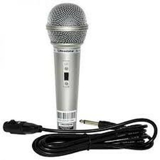 Microfone Com Fio Prata Dinâmico Karaokê Profissional DM701