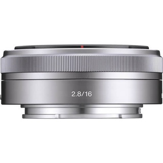 Lente Sony E 16mm f/2.8 E-Mount Prata (SEL16F28)