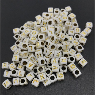 100 Pcs 6mm Mix Contas Carta Alfabeto Quadrado Beads Acrílico Beads DIY Fazer Jóias Para Colar Pulseira Acessórios (7)