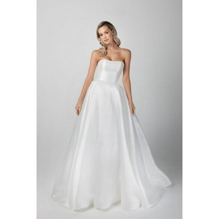 Vestido de Noiva De Cetim Bucol Modelo Larissa Longo e Elegante (1)