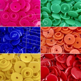Botão de Pressão de Plástico Ritas Colorido N12 Pacote c/ 50 - Patchwork / Artesanato / Tic Tac 12mm