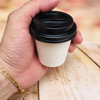 50 copo cafe 110 ml de papel 100 % Biodegradável preto ou branco com tampa
