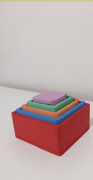 Brinquedo Pedagógico Madeira Cubo De Encaixe