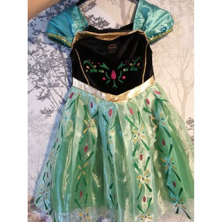 Vestido de Princesa Verde Anna sem Costura com Bordado de Flor (8)