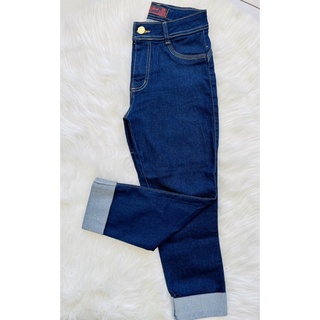 Calça Jeans Faminina Capri Skinny Levanta Bum Bum