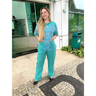 Scrub Feminino Estampa Enfermagem - Pijama Hospitalar
