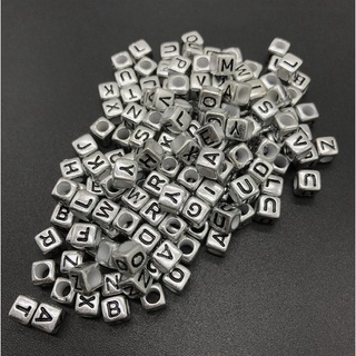 100 Pcs 6mm Mix Contas Carta Alfabeto Quadrado Beads Acrílico Beads DIY Fazer Jóias Para Colar Pulseira Acessórios (9)